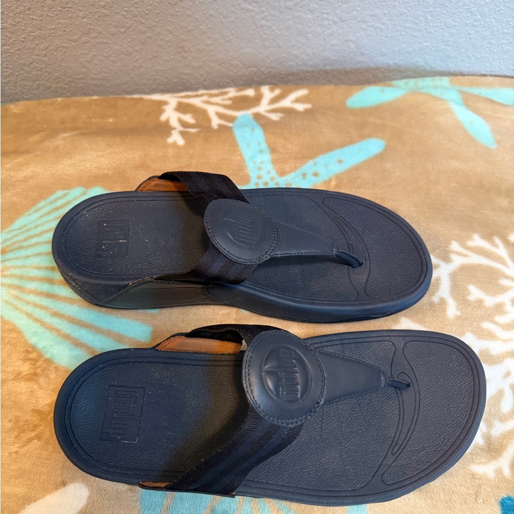 Navy Blue FitFlop~Size 8 women’s~EUC - Picture 2 of 7